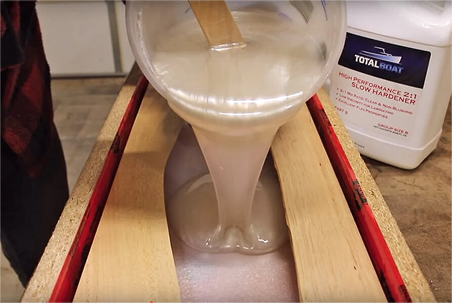 How to use MOLD RELEASE. Epoxy TIP Everyone should know. #shorts #epoxy # resin 